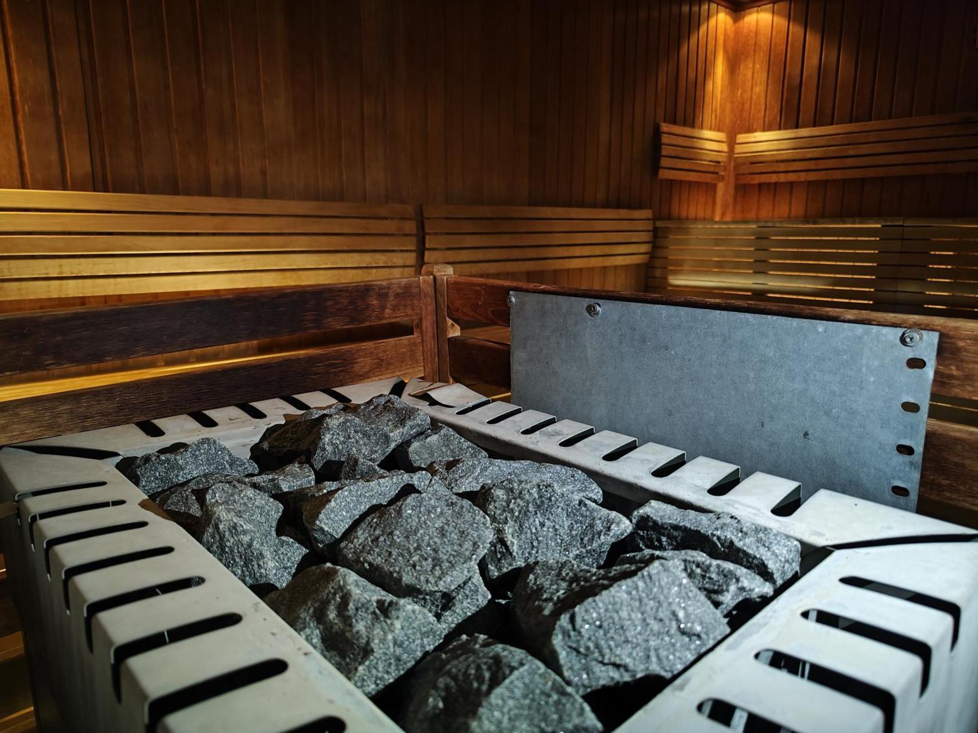Vulkan Wellness Hotel & Camping Celldomolk Bagian luar foto